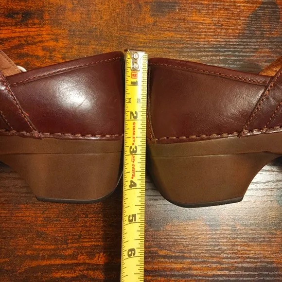 Dansko Brown Leather Savanna Embossed Mary Jane clogs