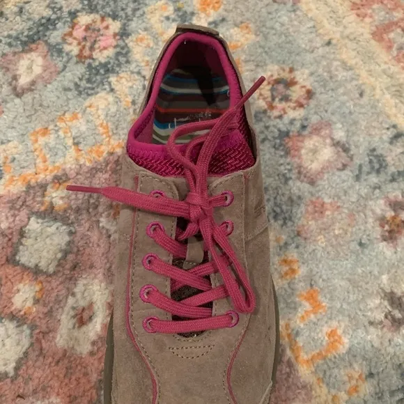 Dansko Elise Brown Leather Comfort Lace Up Walking Shoes Mesh Insert 8 Non Slip