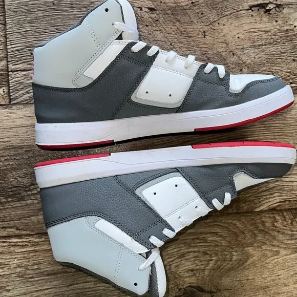 Dc Shoes Cure Hi Top Sneaker Men's Size 12 Gray White