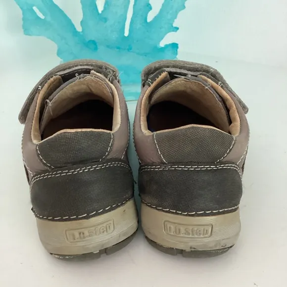 D.D.STEP Boys Tan Leather Padded Arch Support Shoes Sneakers Sz EU 30