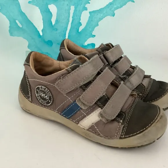 D.D.STEP Boys Tan Leather Padded Arch Support Shoes Sneakers Sz EU 30