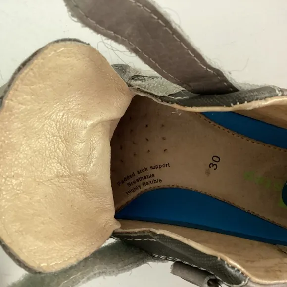 D.D.STEP Boys Tan Leather Padded Arch Support Shoes Sneakers Sz EU 30