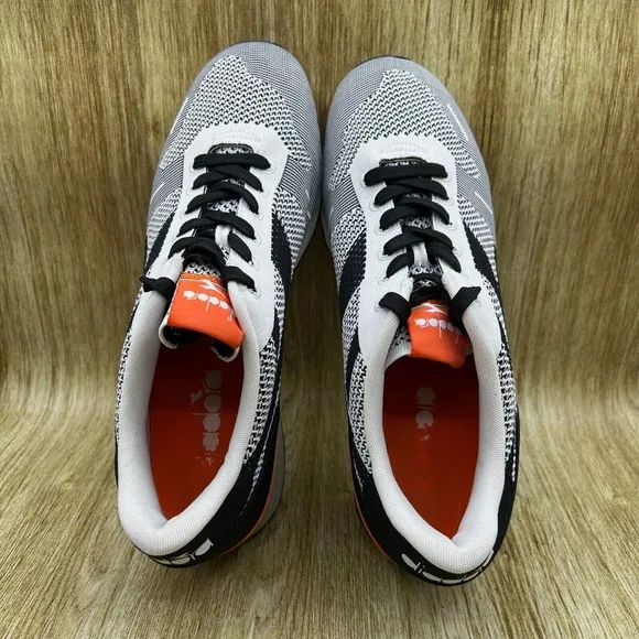 Diadora Titan Weave Men's Size 10.5 Gray Black Casual Running Shoes Sneakers‎