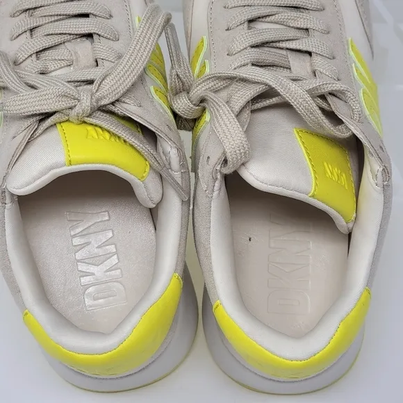 DKNY Women's Size 6M OAKS LOGO Lace Up Lifestyle Casual Shoes Beige/Yellow New