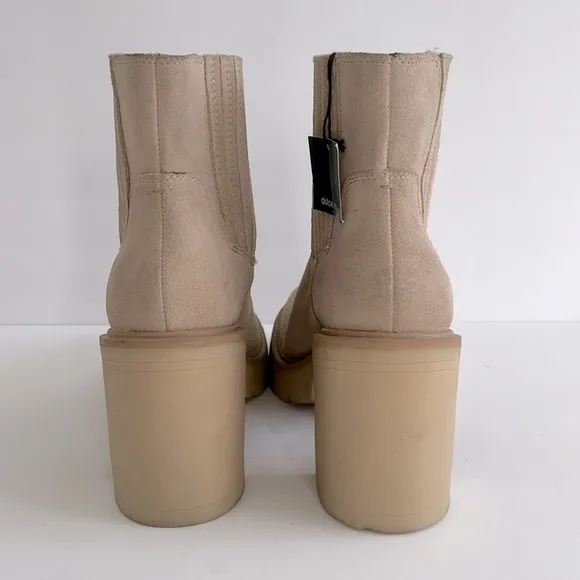 Dolce Vita Shoes Women's Caster H20 Lug Sole Block Heel Boots Size 9.5 NWT