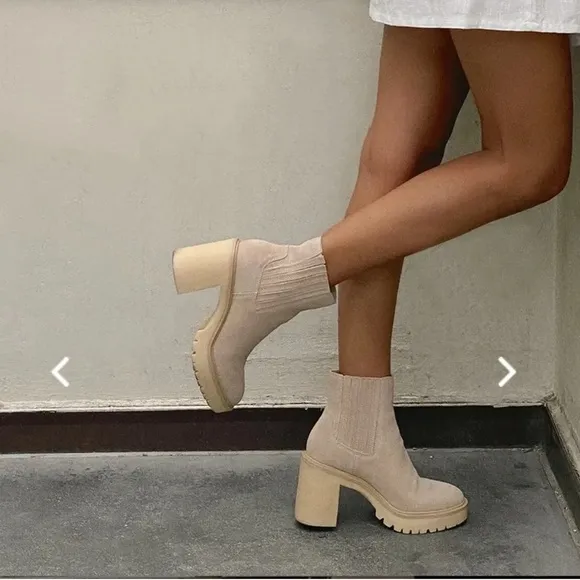 Dolce Vita Shoes Women's Caster H20 Lug Sole Block Heel Boots Size 9.5 NWT