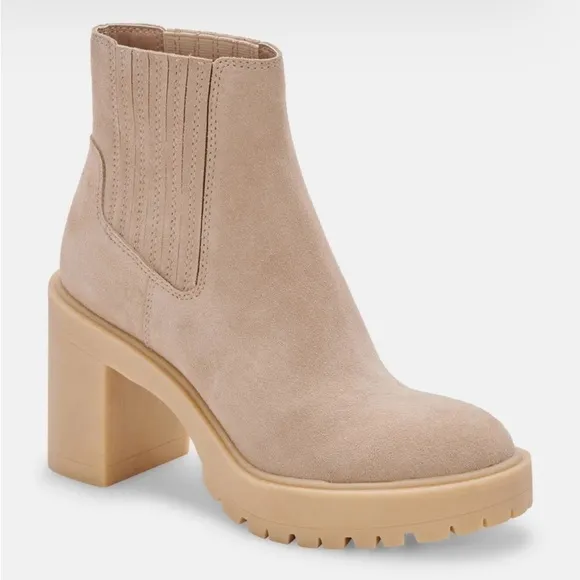 Dolce Vita Shoes Women's Caster H20 Lug Sole Block Heel Boots Size 9.5 NWT