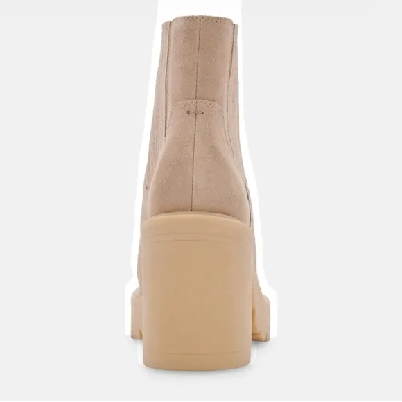 Dolce Vita Shoes Women's Caster H20 Lug Sole Block Heel Boots Size 9.5 NWT