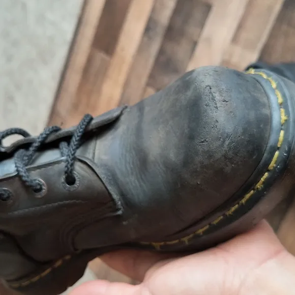 Dr. Martens Black Leather Industrial Steel Toe Work Boots Electric Hazard Sz 9