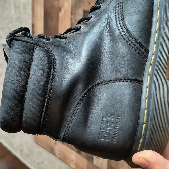 Dr. Martens Black Leather Industrial Steel Toe Work Boots Electric Hazard Sz 9