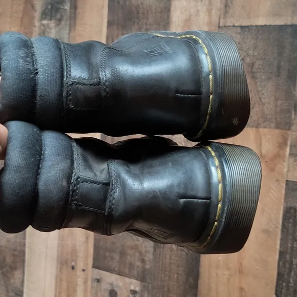 Dr. Martens Black Leather Industrial Steel Toe Work Boots Electric Hazard Sz 9