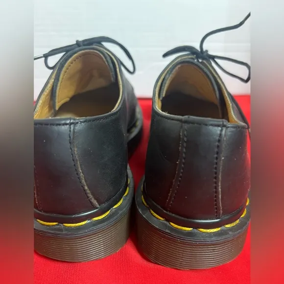 Dr. Martens Black Leather youth shoes