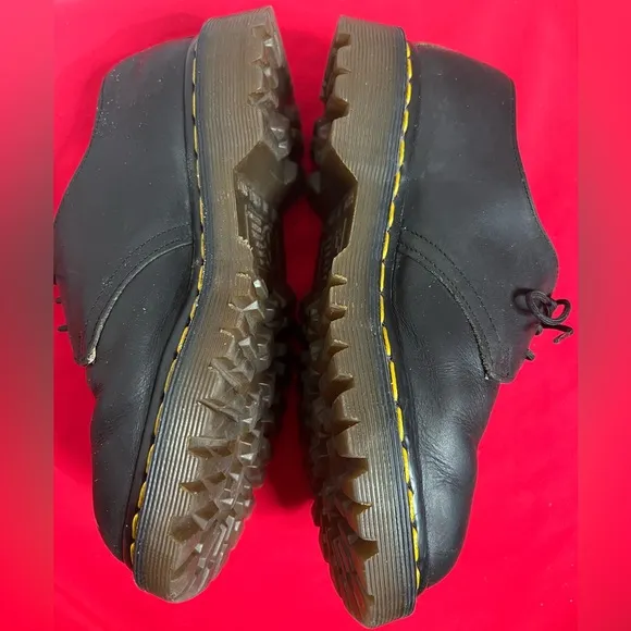 Dr. Martens Black Leather youth shoes