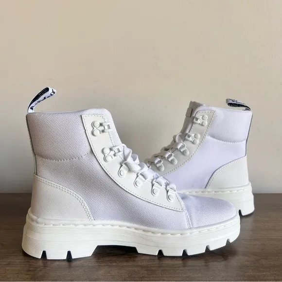 DR. MARTENS Combs Poly Casual Women's Boot Size 8 SKU#243070