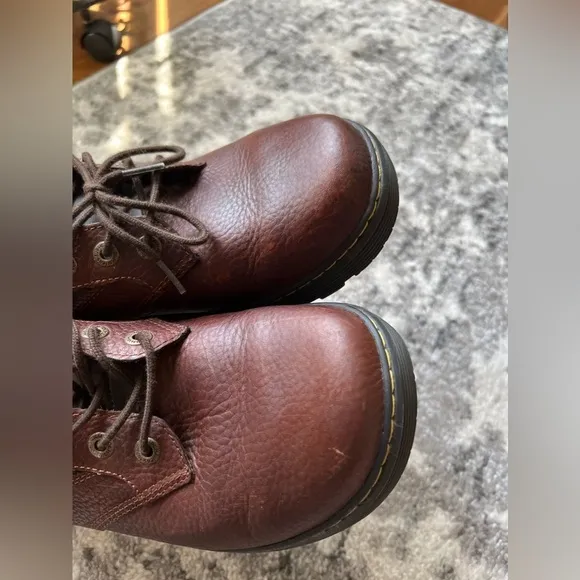 Dr Martens Men's Casual Oxford Work Shoes Brown