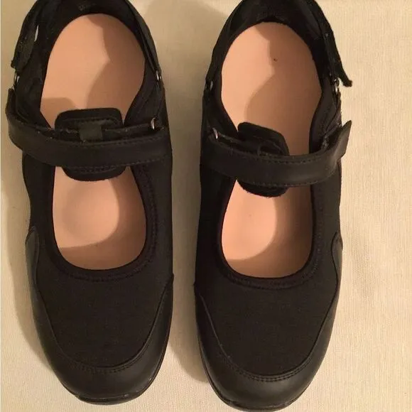 Drew Women's Buttercup Casual Shoes