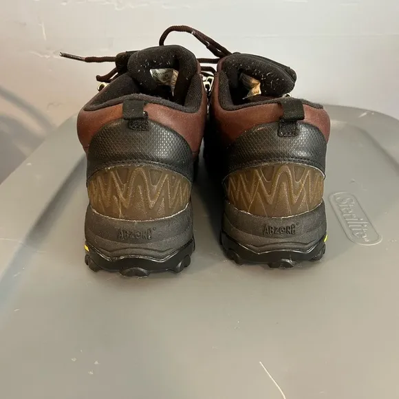 DUNHAM Waffle Stomper Womens 8.5 B BOOTS WATERPROOF Vibram Sole HIKING leather