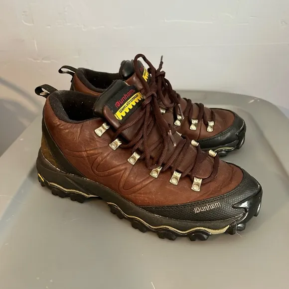 DUNHAM Waffle Stomper Womens 8.5 B BOOTS WATERPROOF Vibram Sole HIKING leather