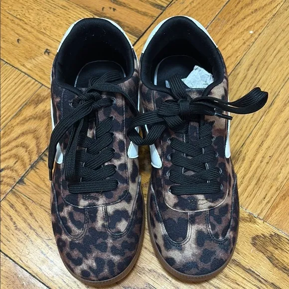 DV By Dolce Vita  - Voyage Leopard Color Block Lace-Up Sneakers