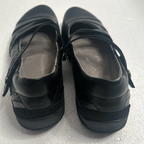Earth black new town marry jaen comfort flats shoes leather size 9.5
