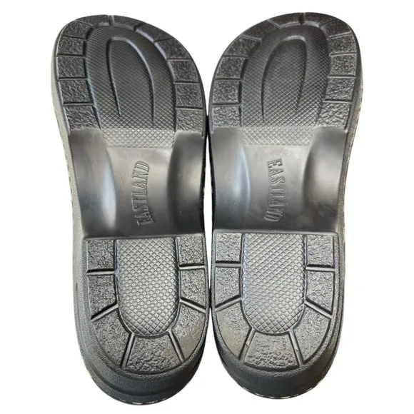Eastland Kelsey Clog Slip On Loafer Casual Shoe Size 11 Round Toe 3334NEW NWOB
