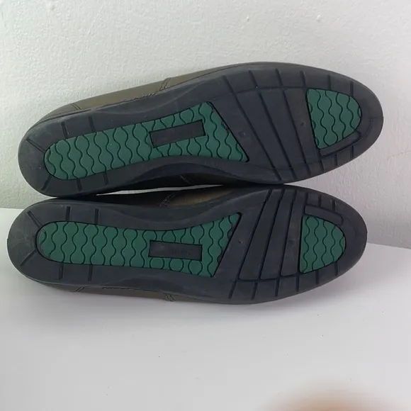 Easy Spirit Motion Women's Leather Oxford Sneakers NEW IN BOX Size 8