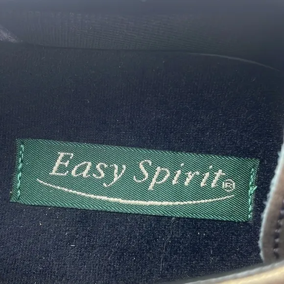 Easy Spirit Motion Women's Leather Oxford Sneakers NEW IN BOX Size 8