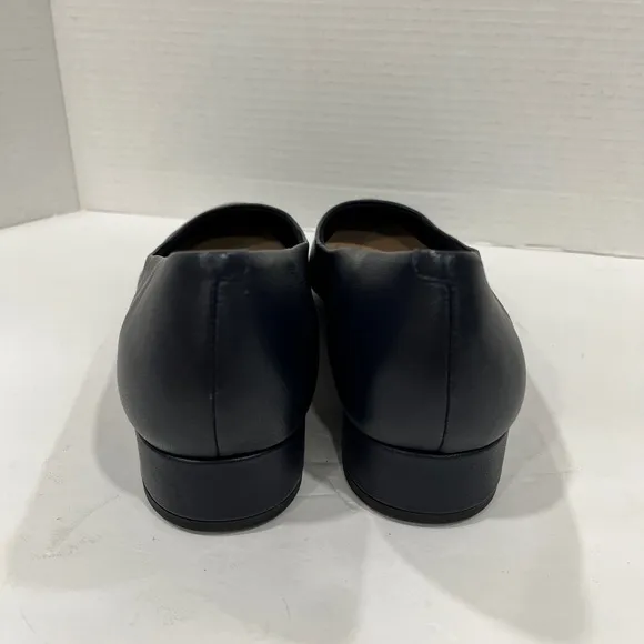 Easy Spirit Womens Caldise Pointed Toe Block Heel Pumps. 10M. Dark Blue