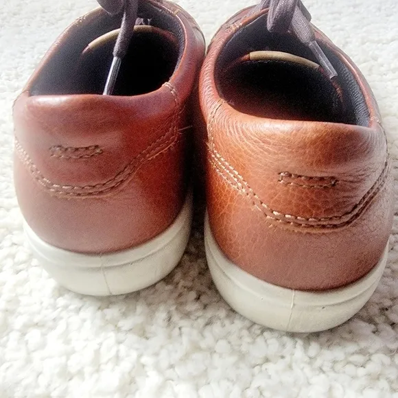 ECCO Brown Leather Sneakers Size 8