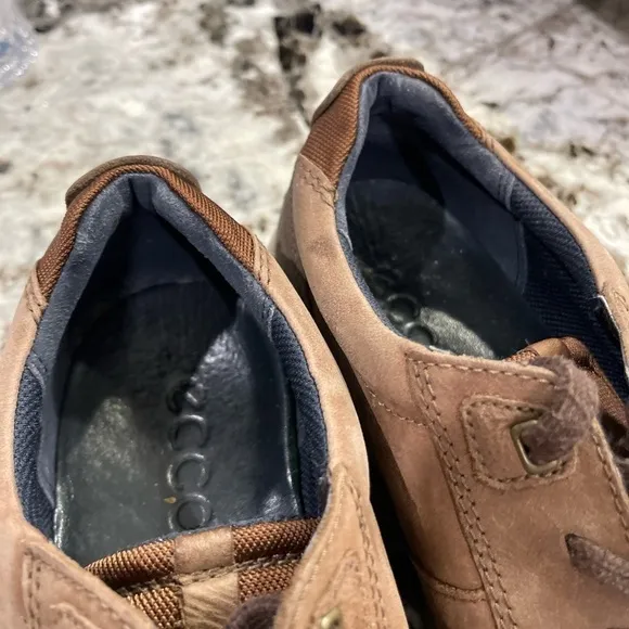 Ecco Leather Casual Shoes men’s size 10