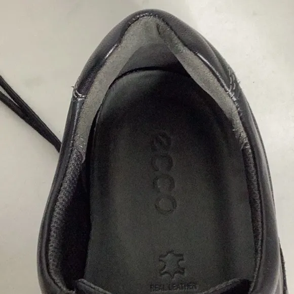 ECCO Women’s Black Leather Arch Support Lace Up Sneakers Shoes Size  39 (8/8.5)