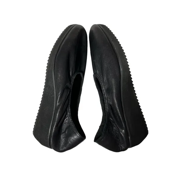 EILEEN FISHER Mellow Low Wedge Heel Black Leather Shoes Ballet Flats siz…
