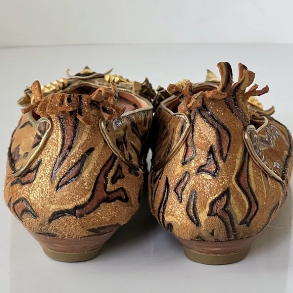 El Vaquero Vintage Italian Studded Flats Shoes Size EU 36.5 / US Size 6