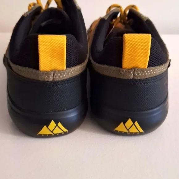 Element sneakers sued, rubber sole, with pull strip in the back NEW!!!