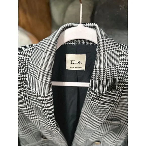 Elie Tahari Blazer