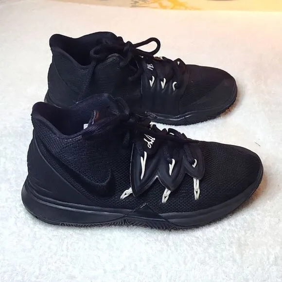 EUC Nike Kyrie 5 GS AQ2456-016 Black-Red Basketball Shoes Youth Size 5Y
