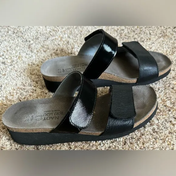 EUC/VGUC Size 37 (US L 6) Naot Black Althea Slide Sandal