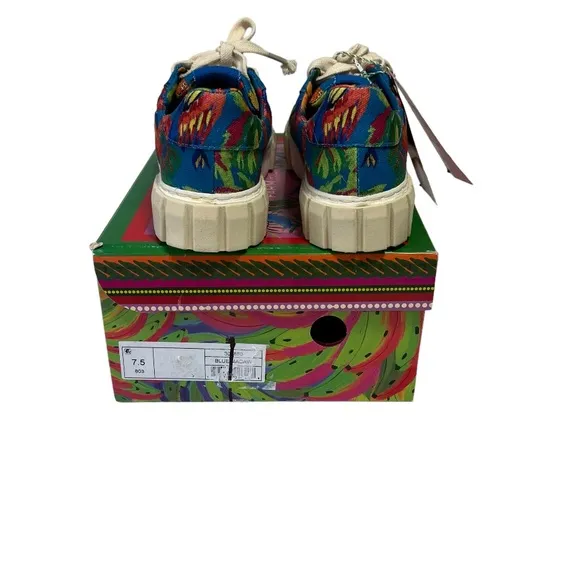 FARM RIO Sneakers Women’s Size 7.5 Blue Macaw Canvas Lace Up Sneakers