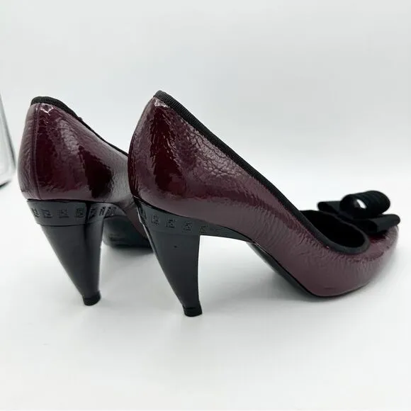 Fendi Burgundy Textured Patent Peep Toe Pumps w/Bow Grosgrain Bow Sculptured 7M