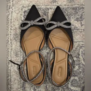 Final OFFER sent Bibi Lou Bow Satin Flats Black