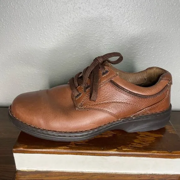 Florsheim Tan Mens Oxfords Style Casual Lace Up Shoes Style 13172-200 Size 9M