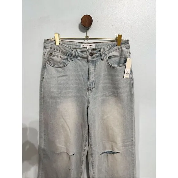 Francesca’s Almost Famous NWT Jeans
