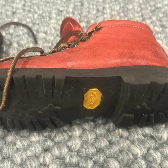 Frye Archie Hiking Red Leather Boots Women Size 7B