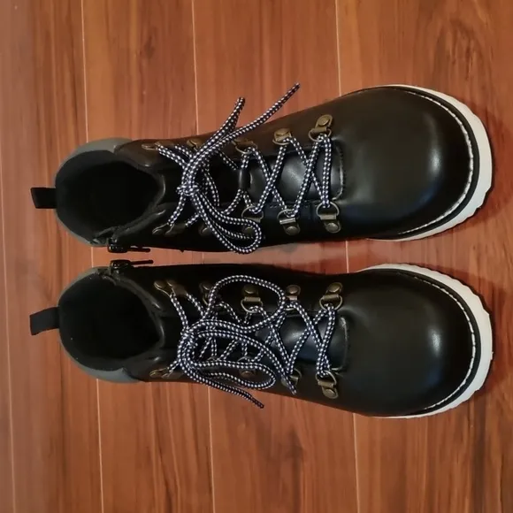 GAP Kids Hiking Boots Black Size 3