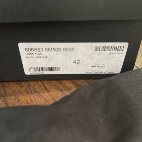Gently worn  Saint Laurent Andy leather sneakers