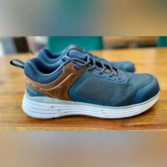 Georgia Boot | Composite Toe | Work Shoe / Sneaker | Men’s 9.5 Wide