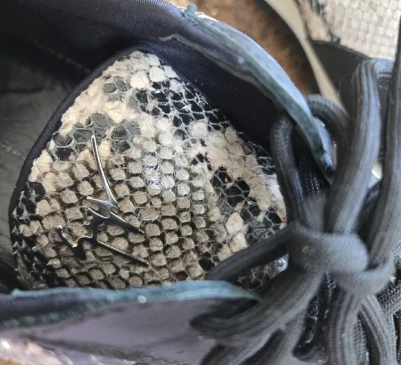 Giuseppe Zanotti Luxury Jimi leather low-top sneakers Snake Print.