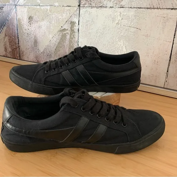 Gola Vegan Classics Men's Varsity Sneakers Size 8