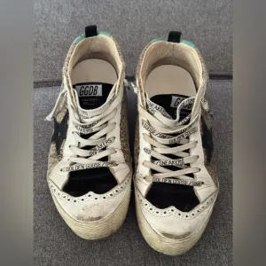 Golden Goose Midstar Sneakers size 9