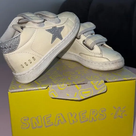 GOLDEN GOOSE SNEAKER size 21 (EU) US Toddler size 5 COLOR WHITE/SILVER